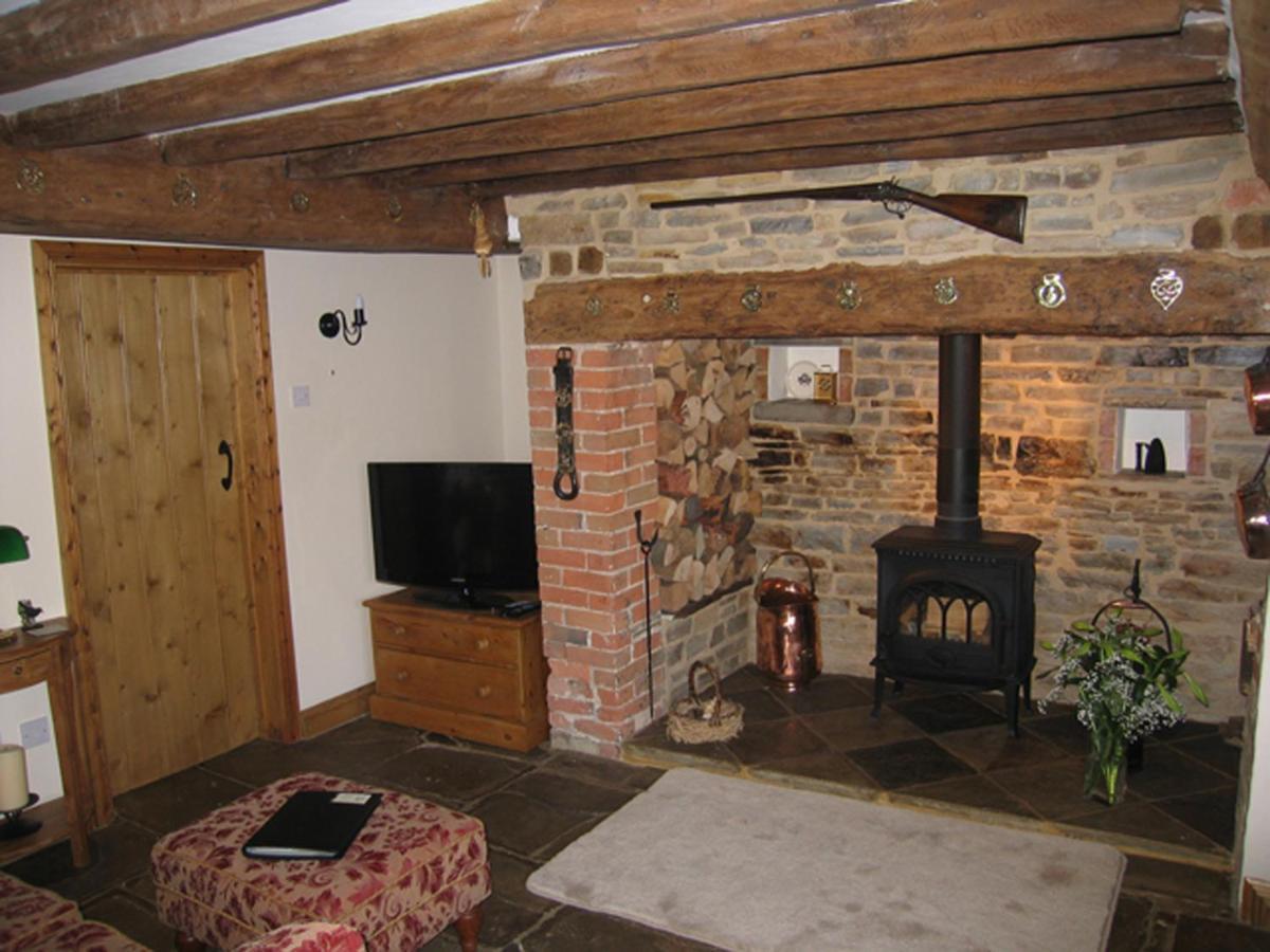 Harpe Cottage Wilmcote Екстериор снимка
